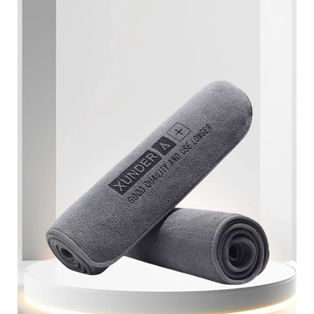 Thick Microfiber Car Washing Towel, Lint-Free and Highly Absorbent