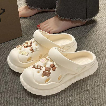 Thick-soled clogs can be worn outside