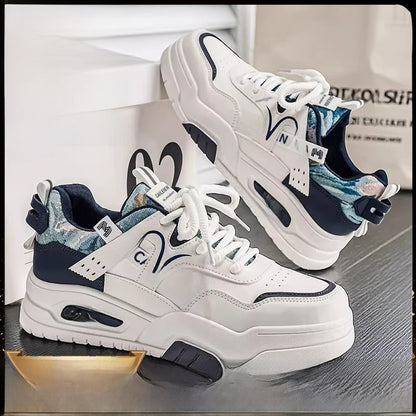 Thick-soled small white shoes