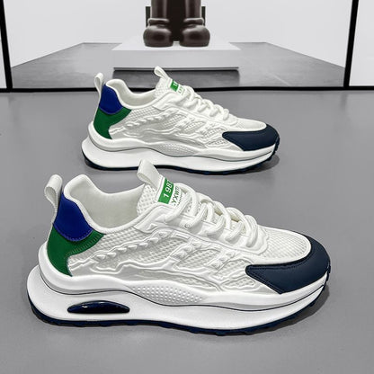 Thick-soled sports shoes