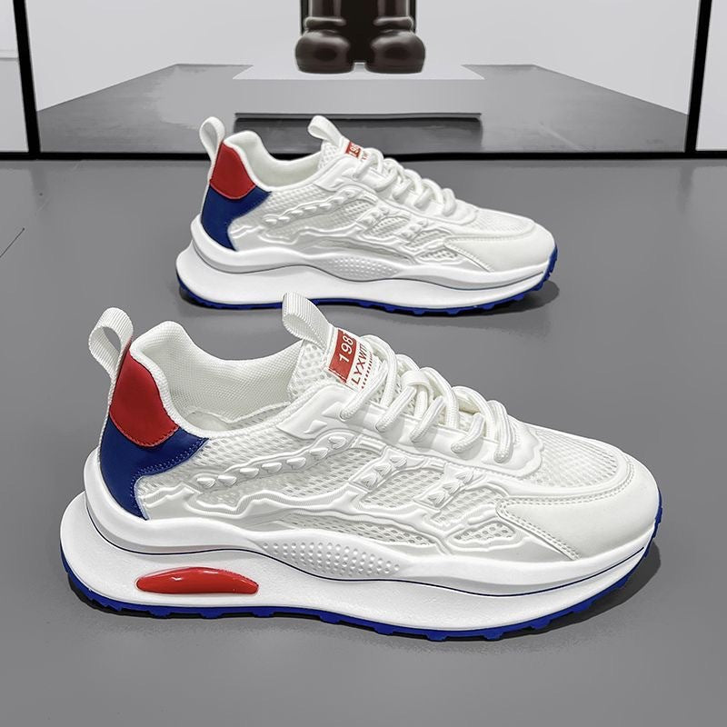 Thick-soled sports shoes