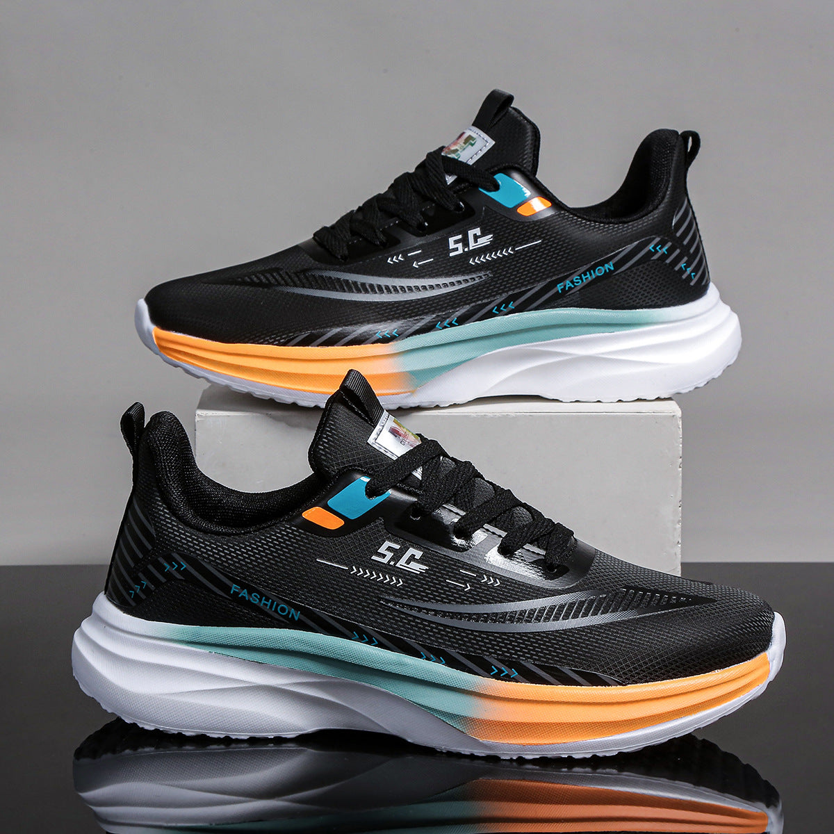 Thick-soled trendy shoes