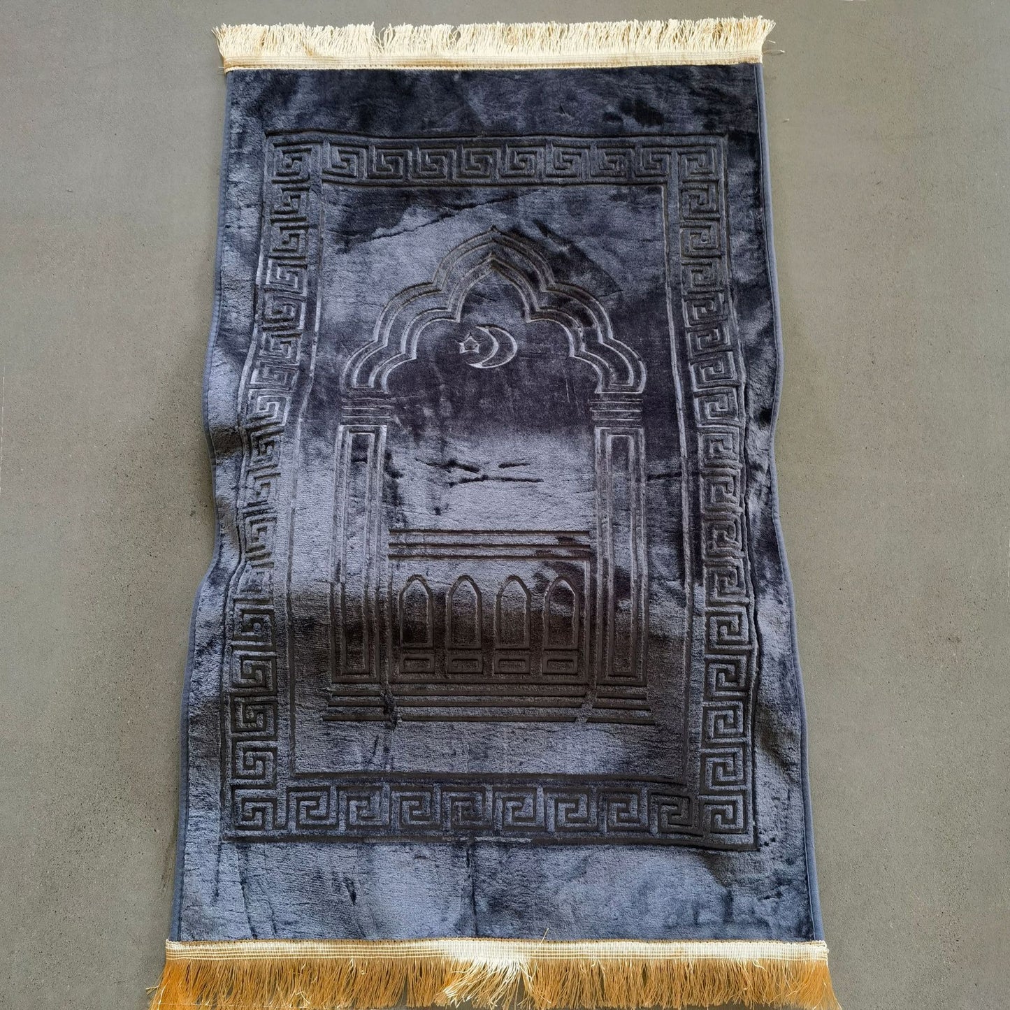 Thick Velvet Prayer Rug with Printed Design