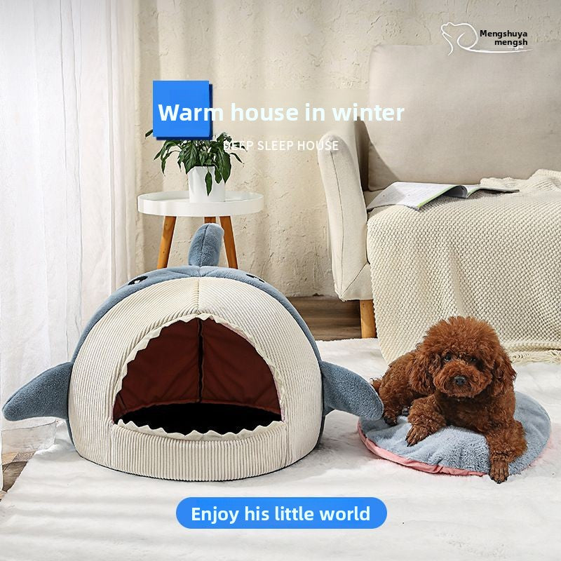 Thick-walled closed-type warm cat bed