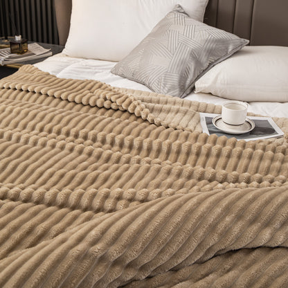 Thickened flannel blanket