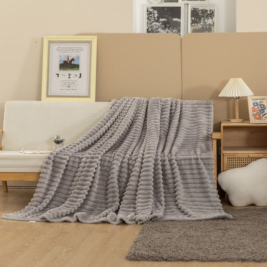 Thickened flannel blanket