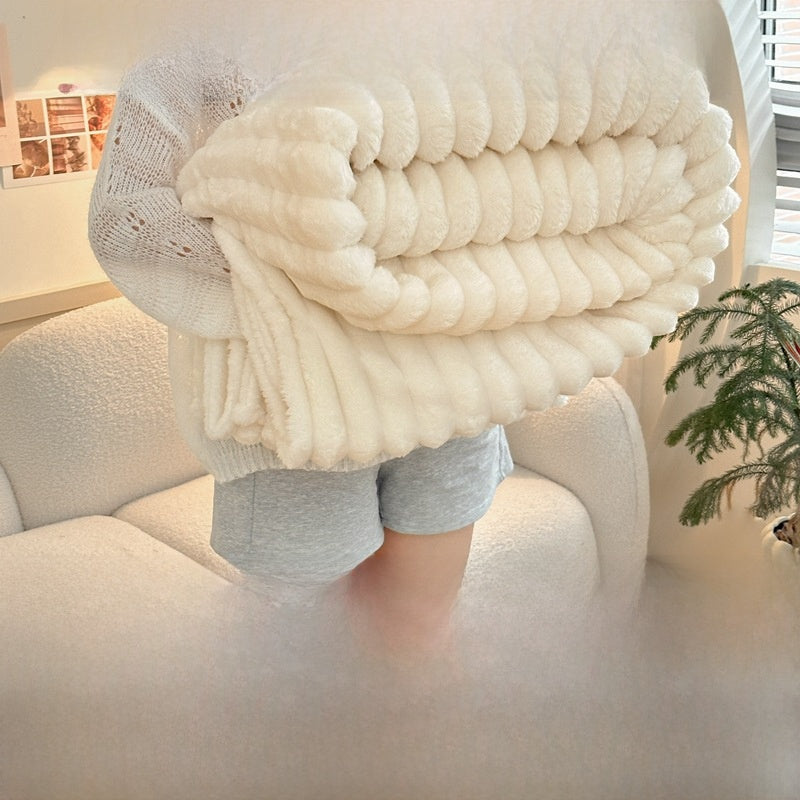 Thickened flannel blanket