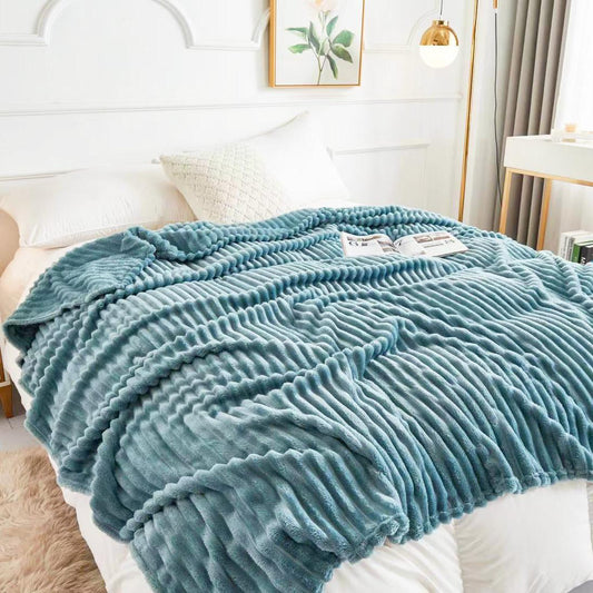 Thickened flannel blanket