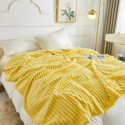 Thickened flannel blanket