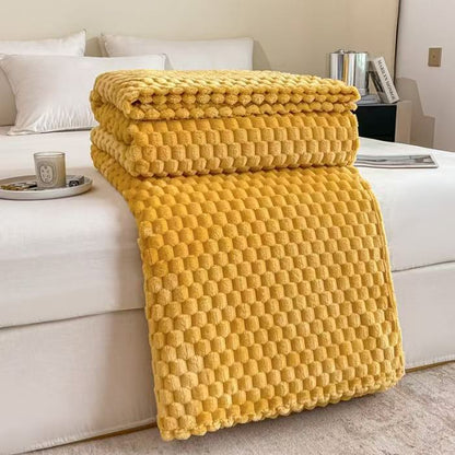 Thickened Golden Beetle Fleece Blanket