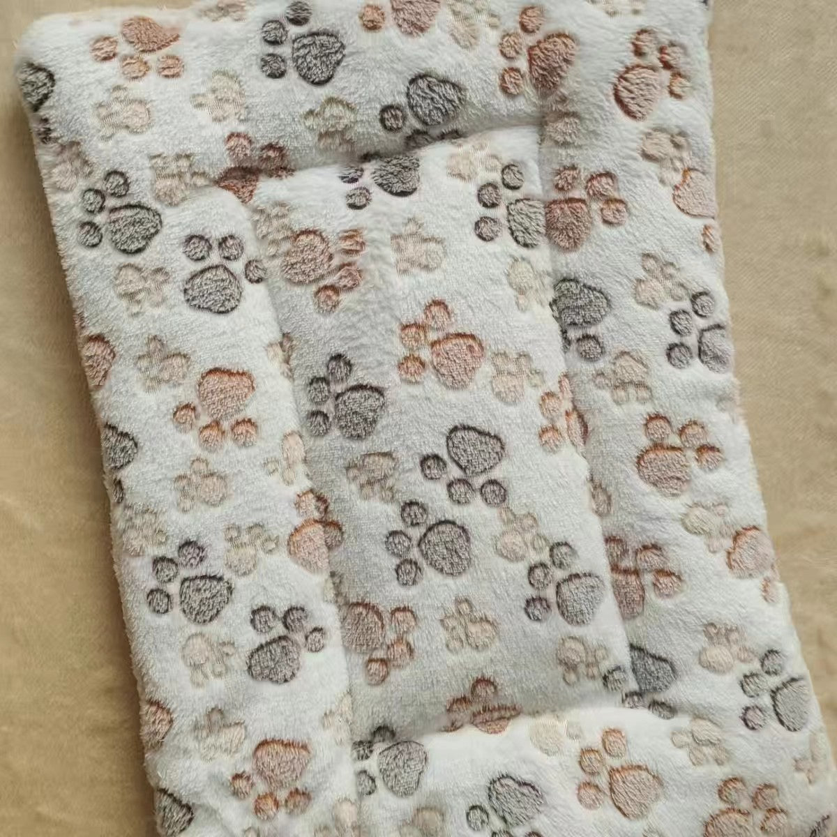 Thickened pet warm sleeping pads