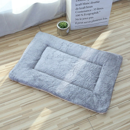 Thickened plush cushion