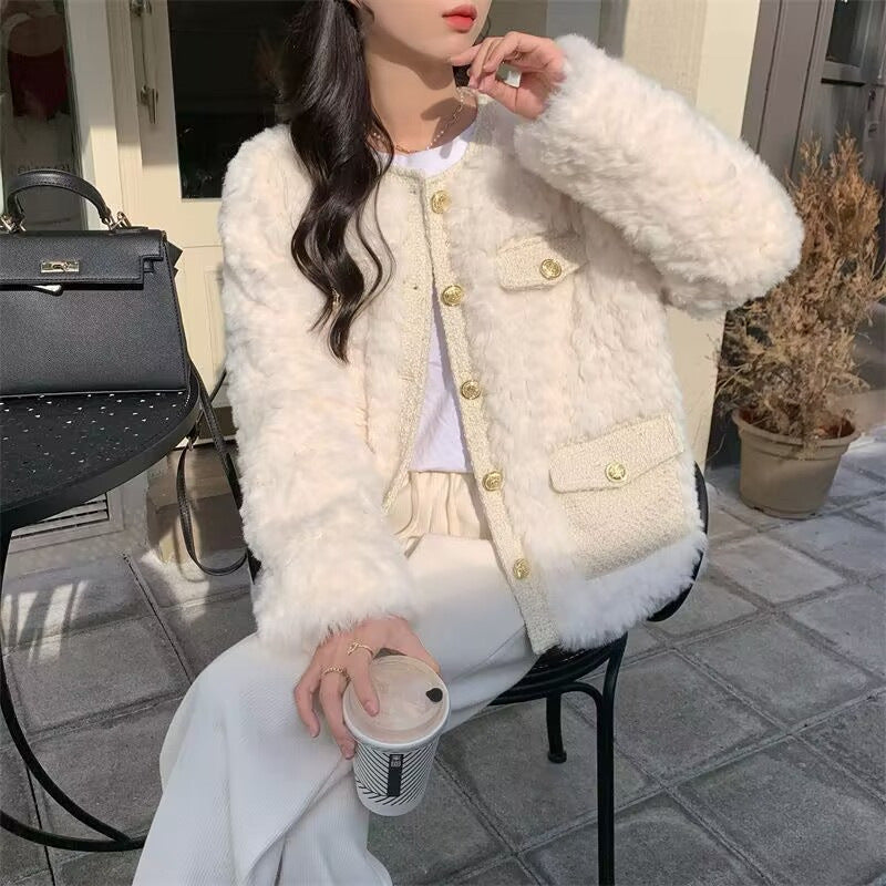 Thickened Small Fragrant Lamb Wool Outwear for Women