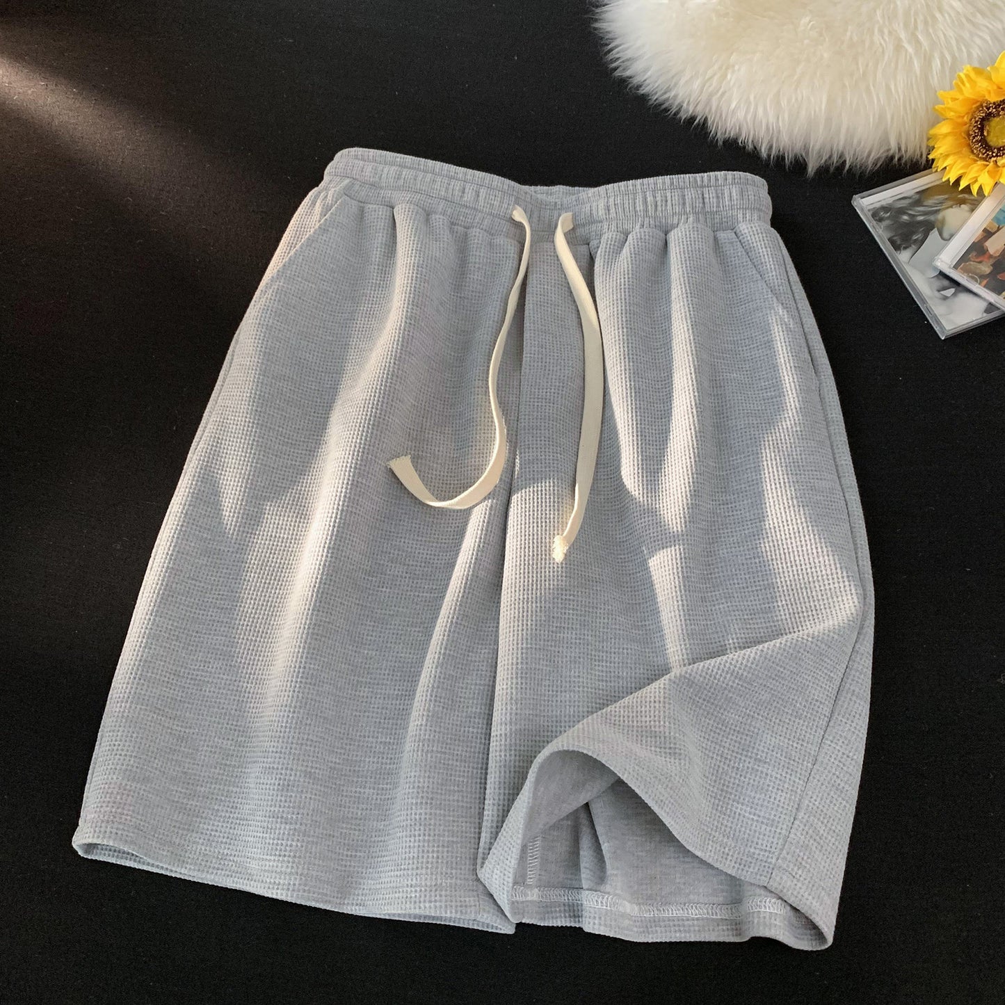 Thin five-inch waffle shorts