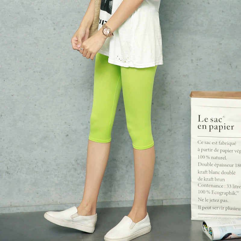 Thin leggings for women to wear outside