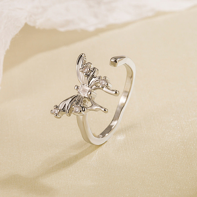 Three-dimensional butterfly-shaped adjustable opening ring