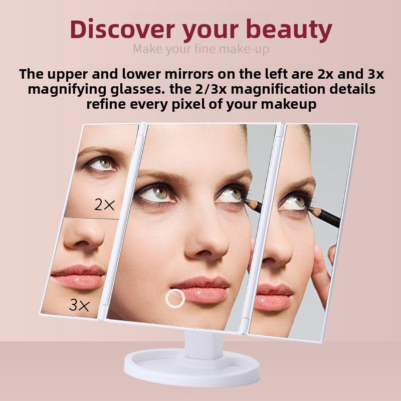Three-fold makeup mirror with lamp