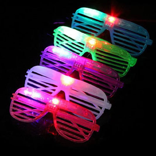 Three-light LED flashing glasses for blinds