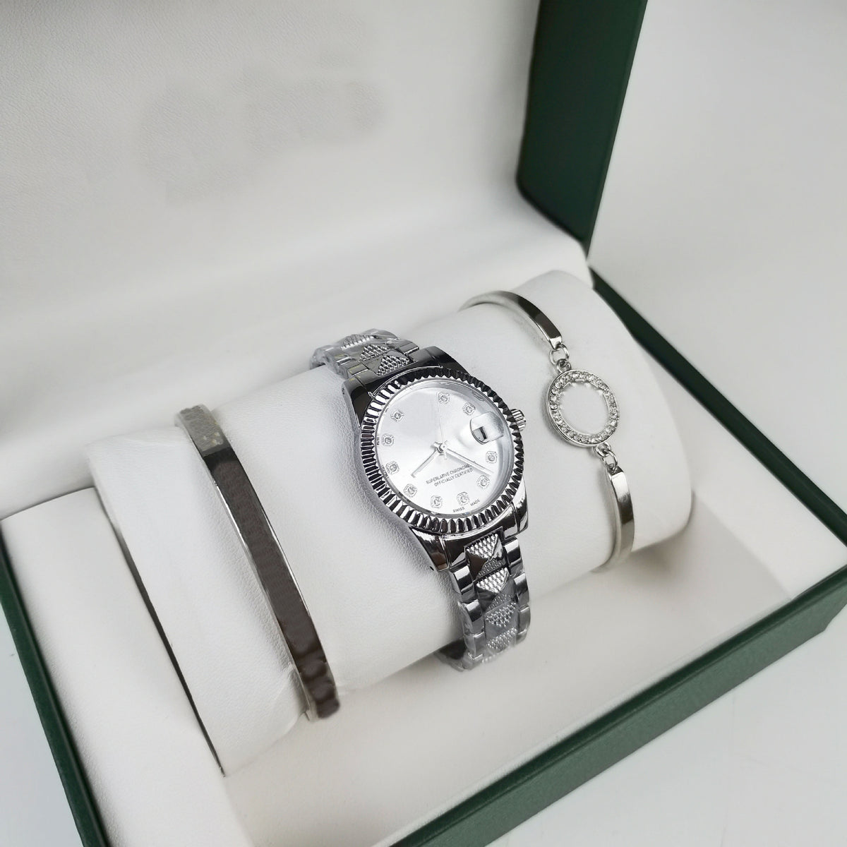Three-piece high-end style watch