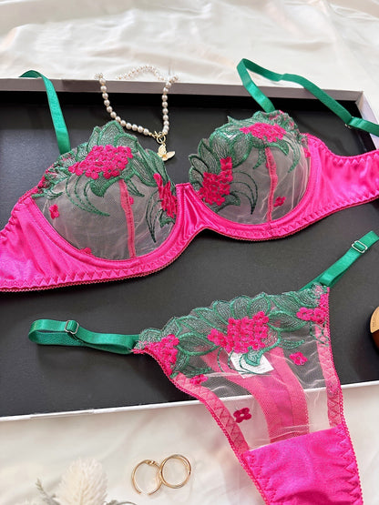Three-pointed mesh embroidered sheer set