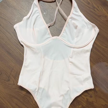 Tight-fitting clothes for women to lose weight without a back