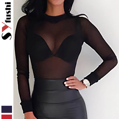 Tight-fitting long-sleeved turtleneck base layer