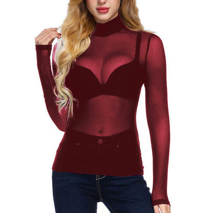 Tight-fitting long-sleeved turtleneck base layer