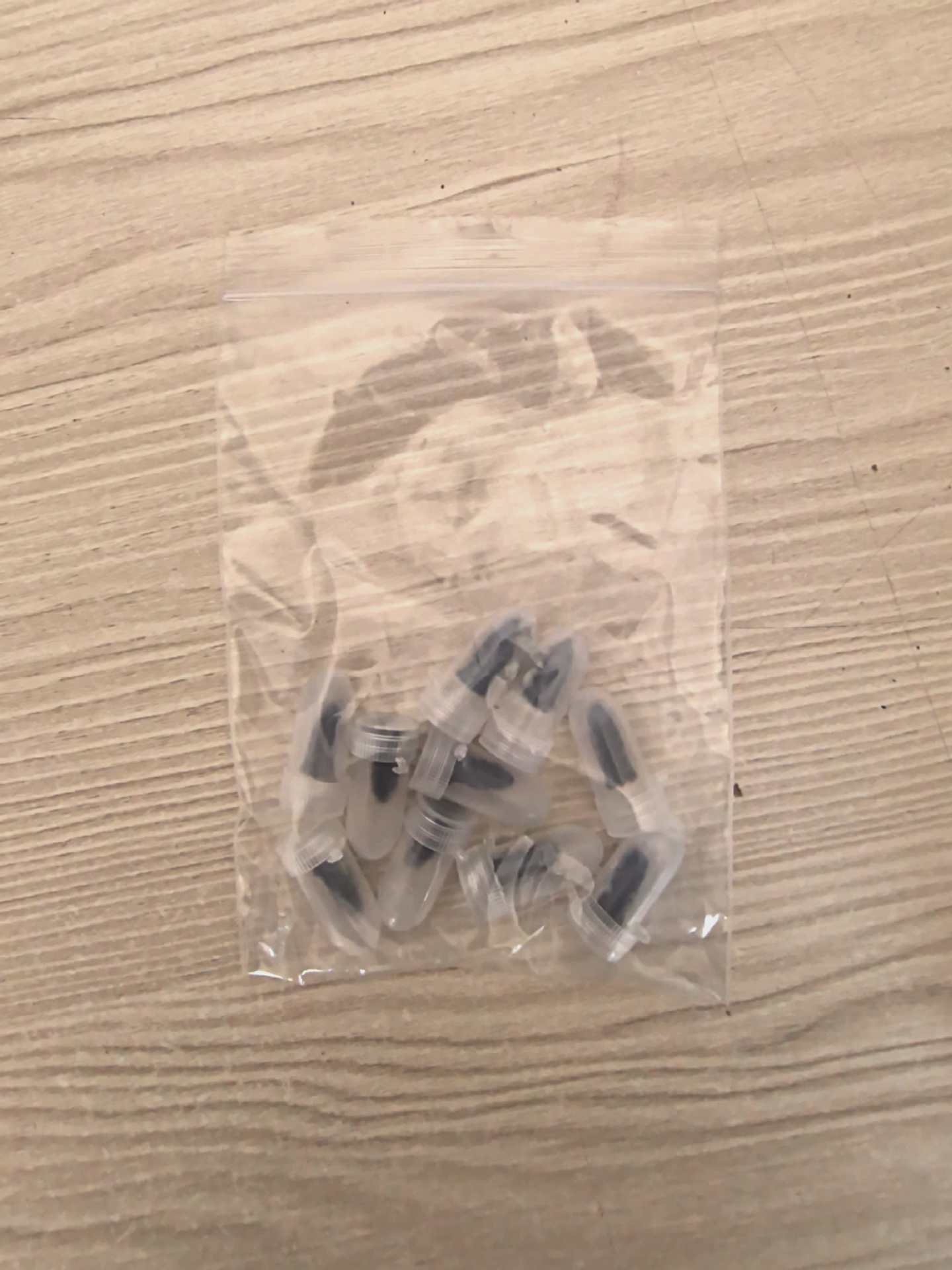Tire repair plug