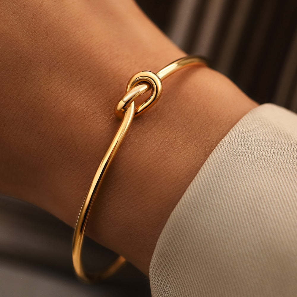 Titanium Steel Knot C-Shaped Bracelet and Stud Earrings