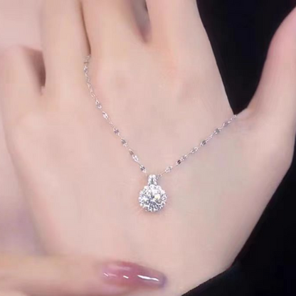 Titanium Steel Moissanite Flower Pendant Necklace