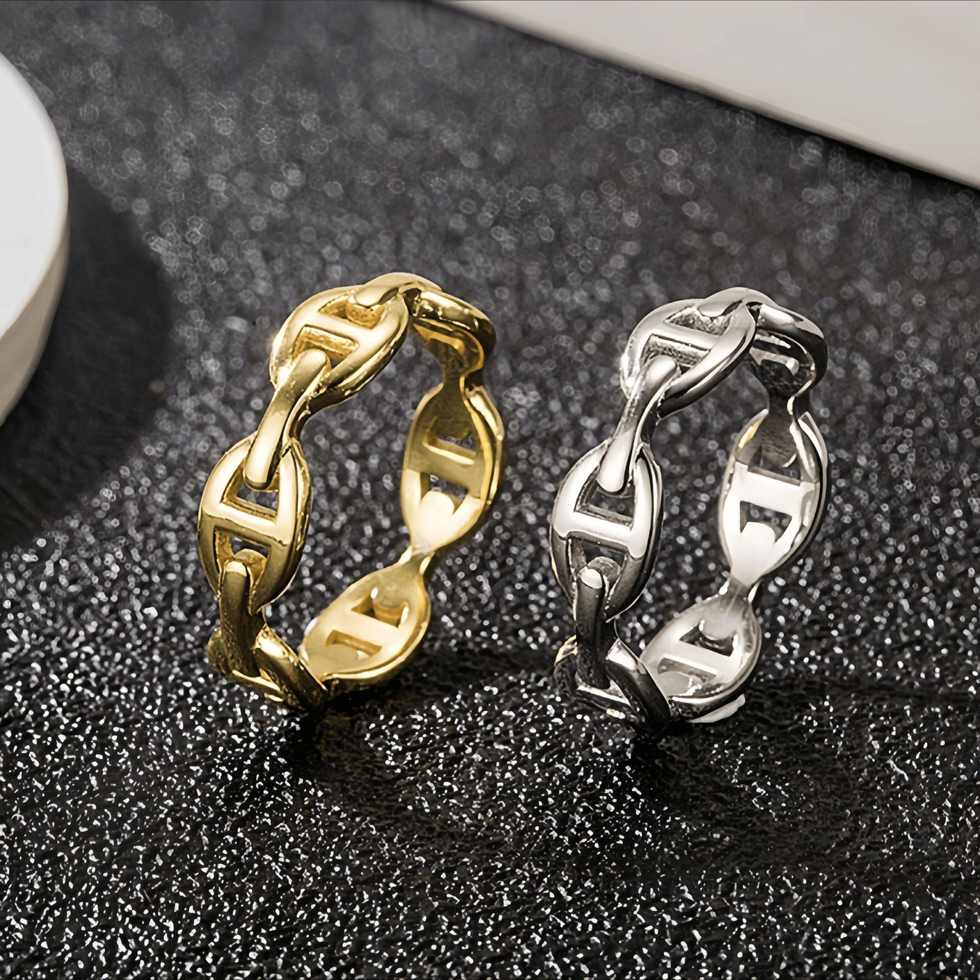 Titanium Steel Pig Nose Ring 18K Gold Plated Unisex Jewelry
