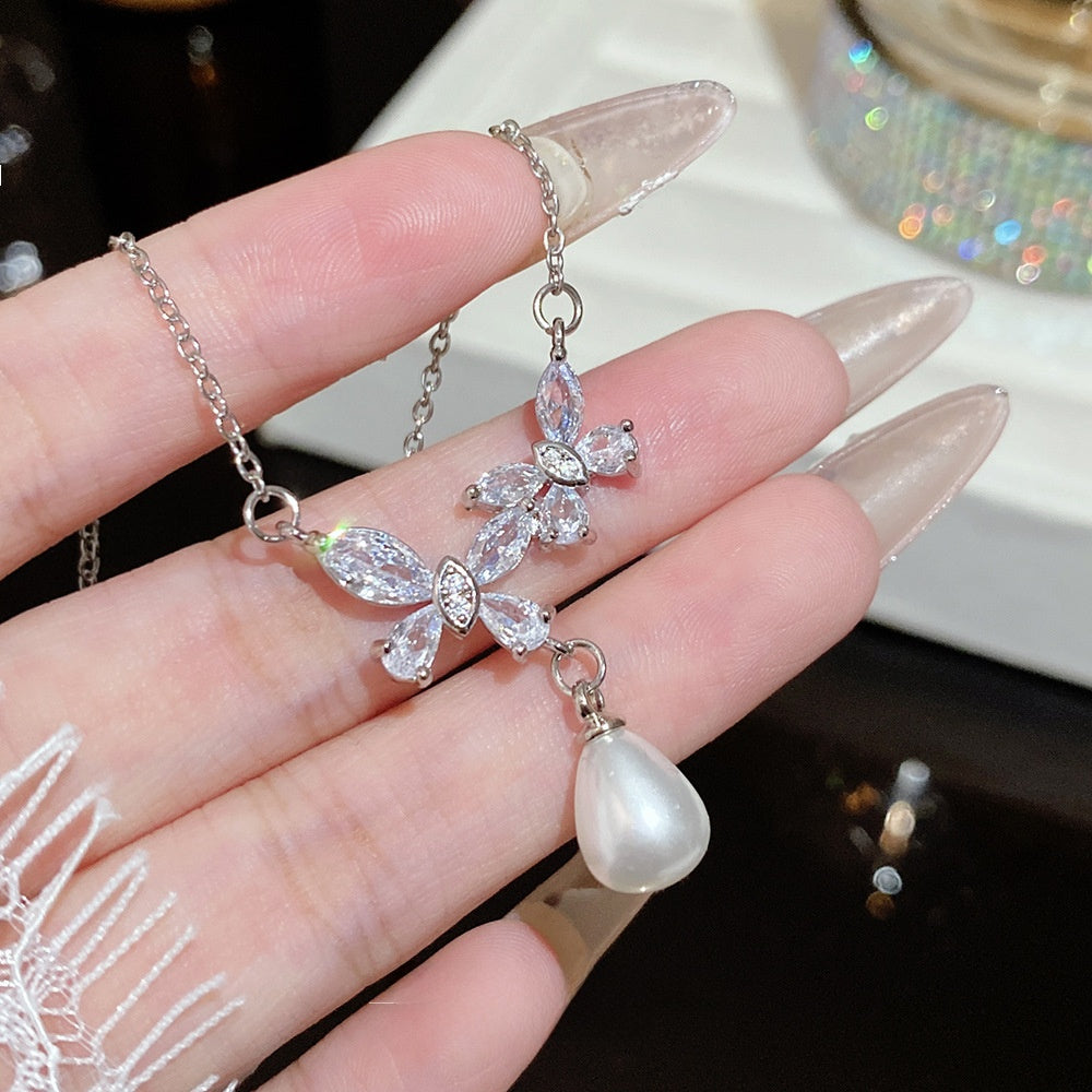 Titanium Steel Zircon Necklace with Geometric Pendant