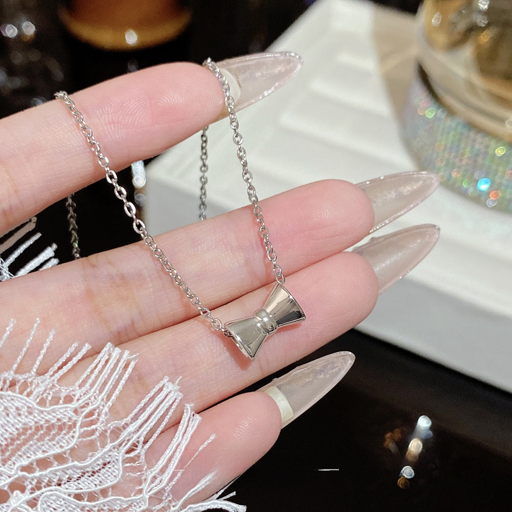 Titanium Steel Zircon Necklace with Geometric Pendant