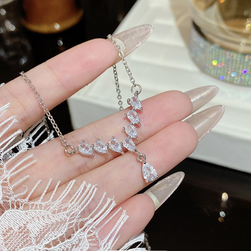 Titanium Steel Zircon Necklace with Geometric Pendant