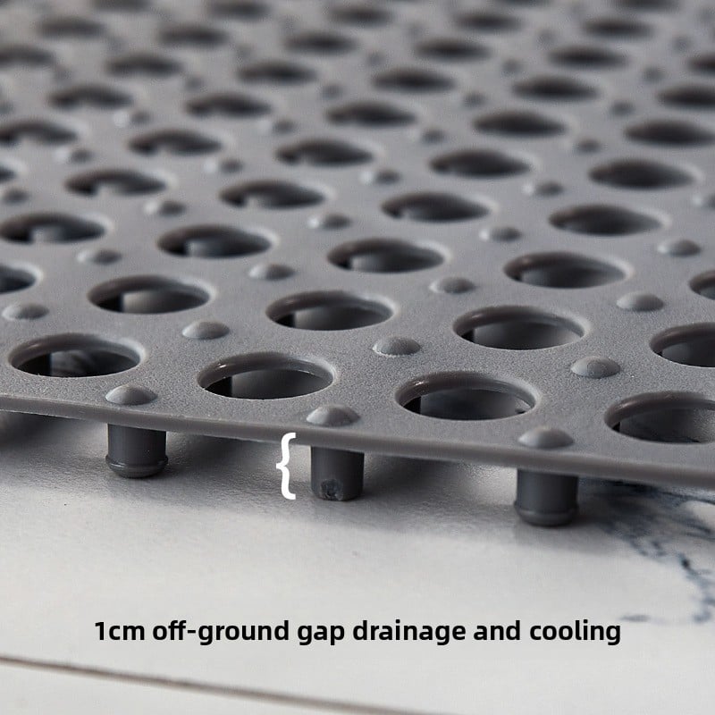Toilet anti-slip mat