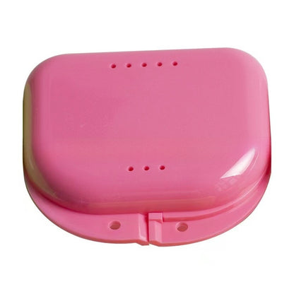 Tooth retainer box