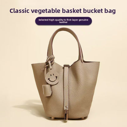 Top-grade genuine leather women's bag made of high-end cowhide