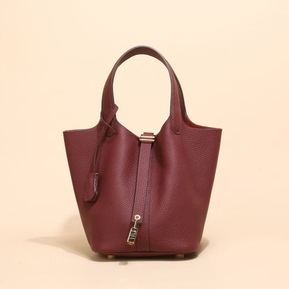 Top-grade genuine leather women's bag made of high-end cowhide
