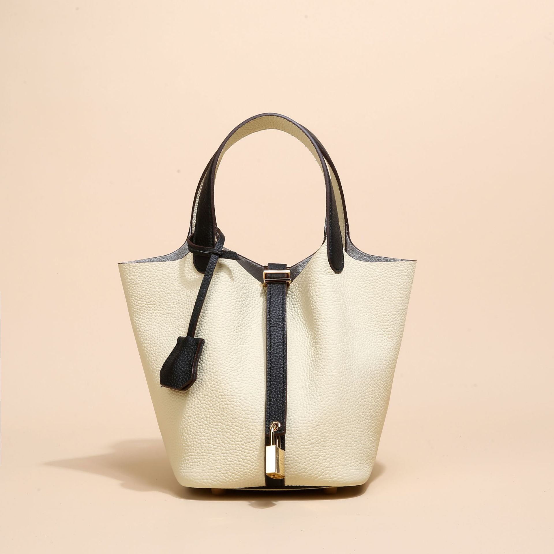 Top-grade genuine leather women's bag made of high-end cowhide
