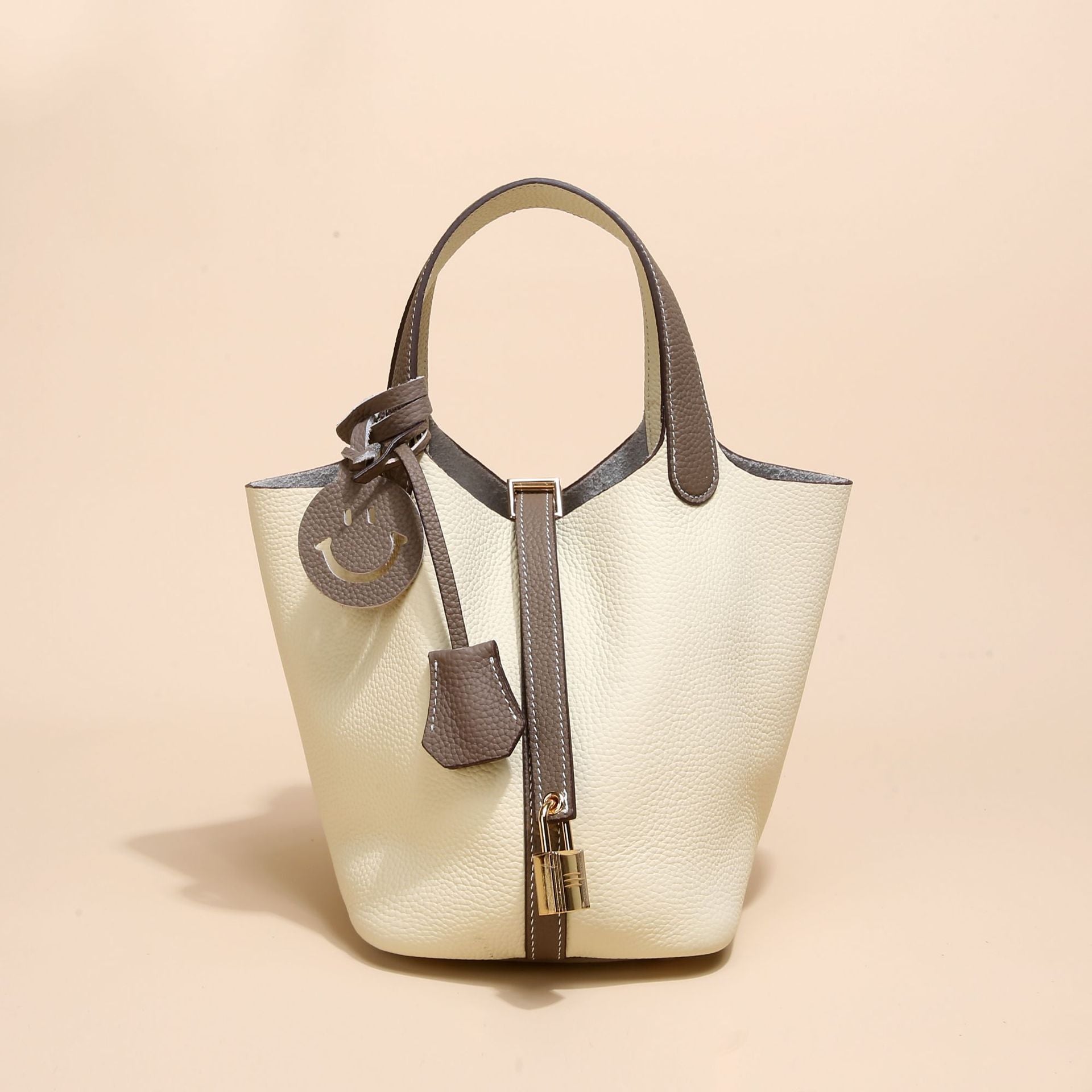 Top-grade genuine leather women's bag made of high-end cowhide