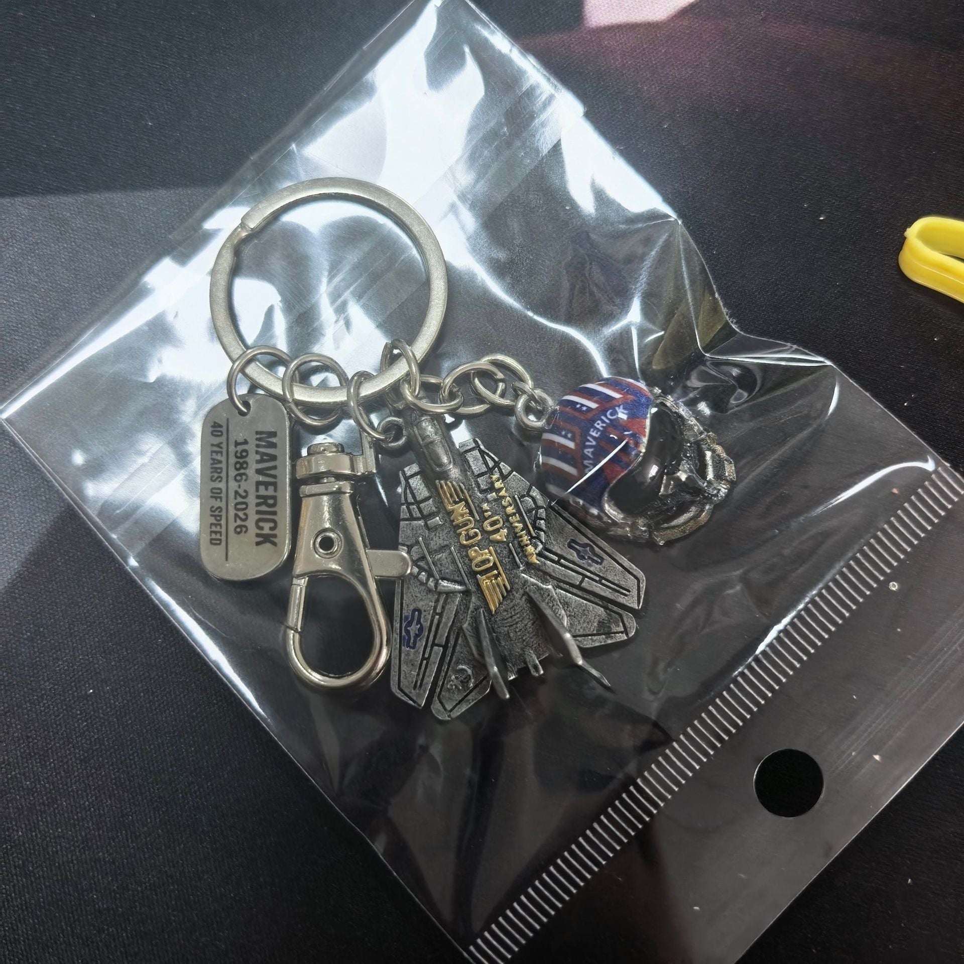 Top Gun 40th Anniversary Maverick Helmet Keychain