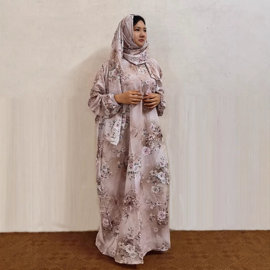 Traditional prayer robe