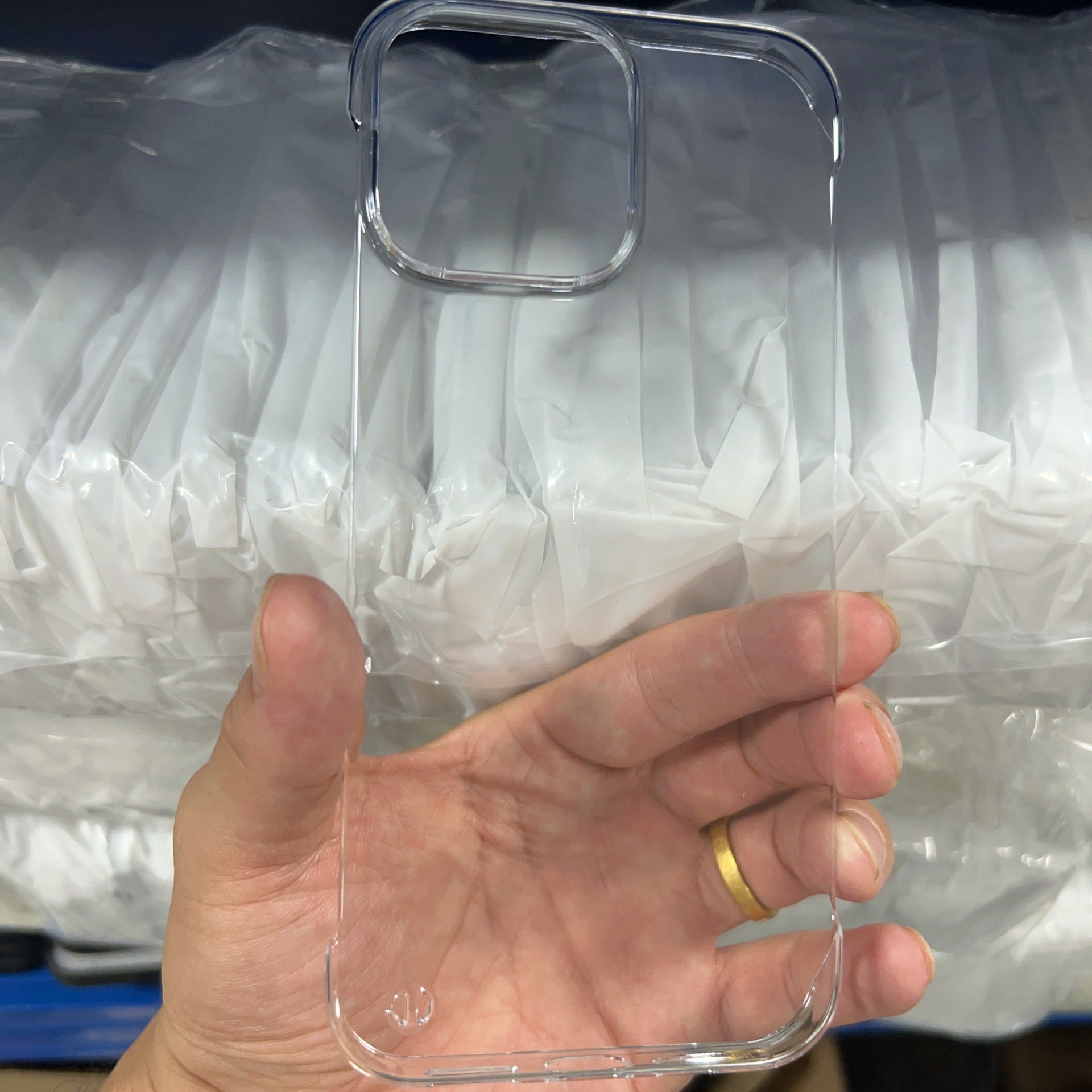 Transparent PC Phone Case for iPhone 11-17 Series, Anti-Scratch Full Coverage