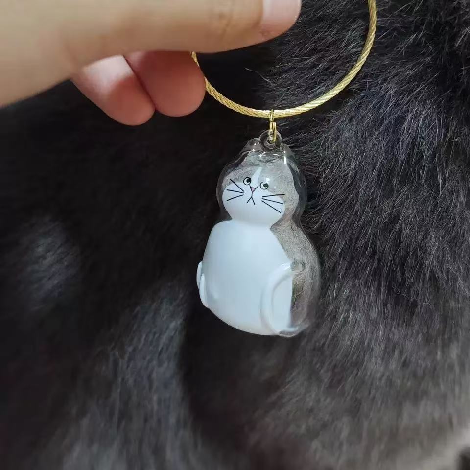 Transparent Pet Cat Hair Storage Pendant