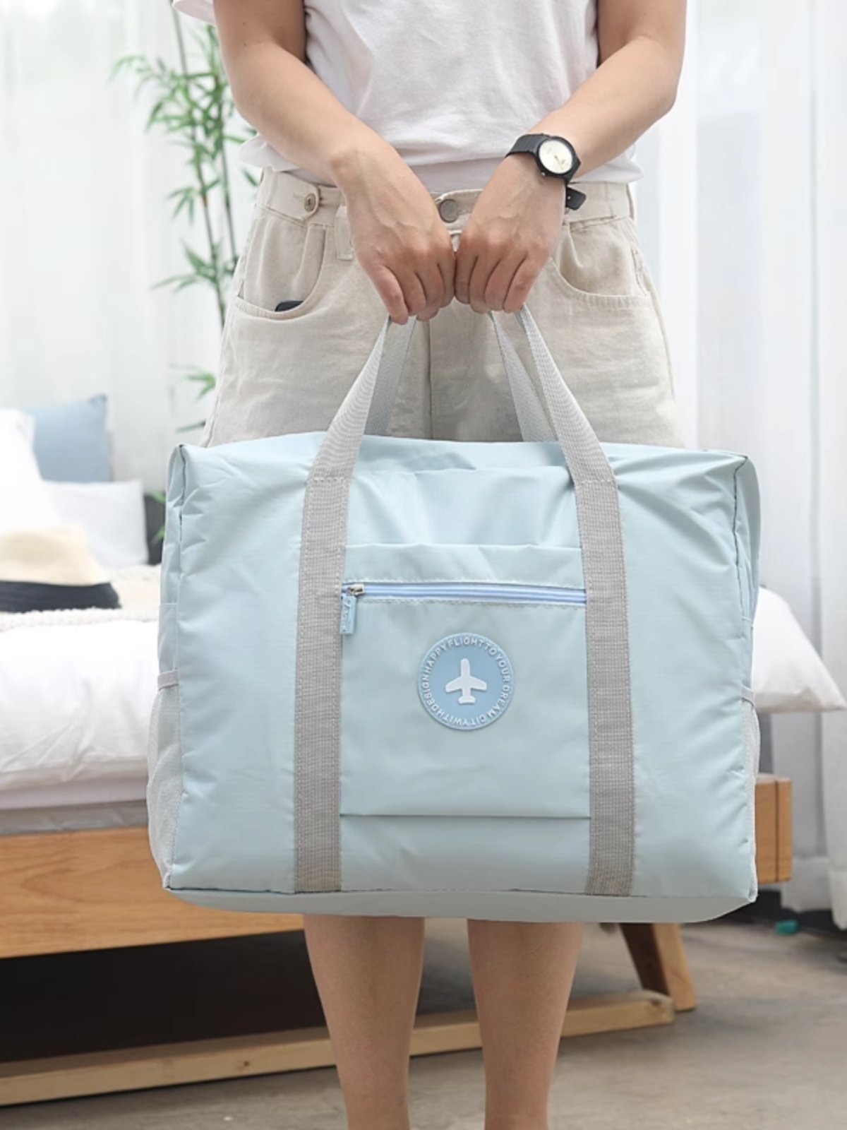 travelling bag
