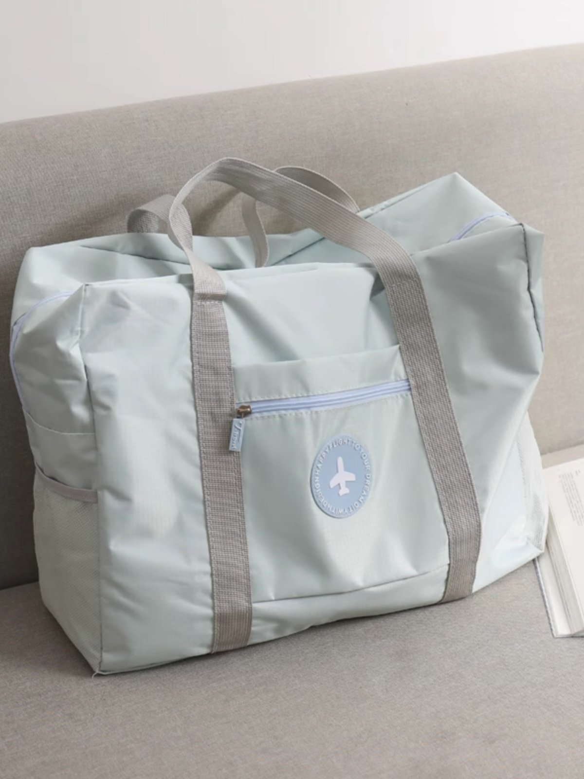 travelling bag
