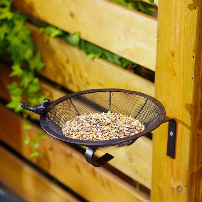 Tray bird feeder