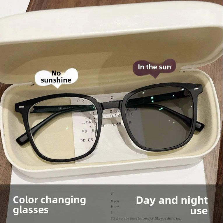 Trendy photochromic glasses