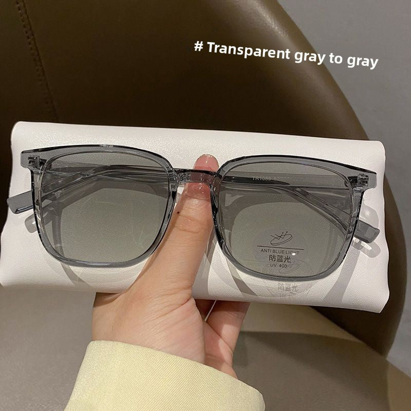 Trendy photochromic glasses