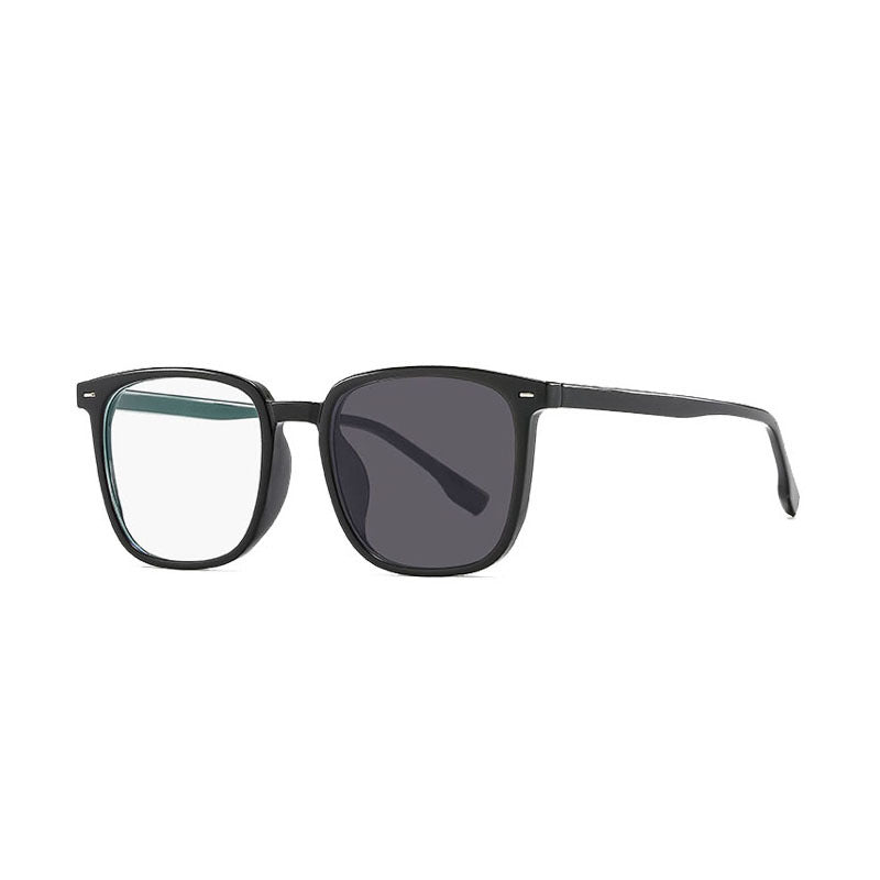 Trendy photochromic glasses